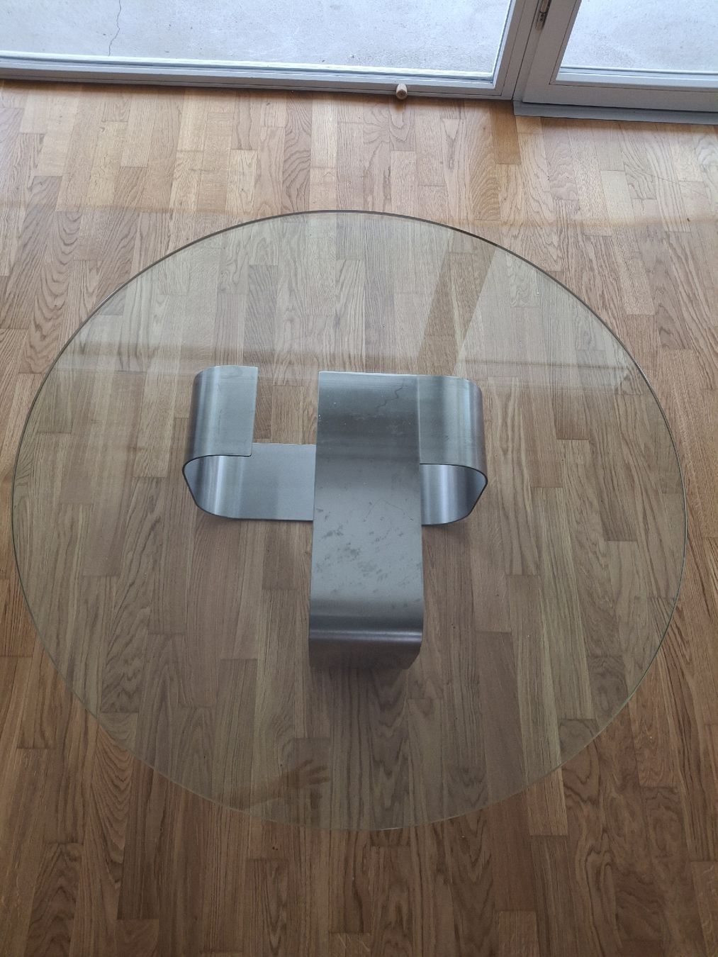 Tables: Wohnzimmertisch Glas rund – D'occasion à Bäriswil BE par vonys 2