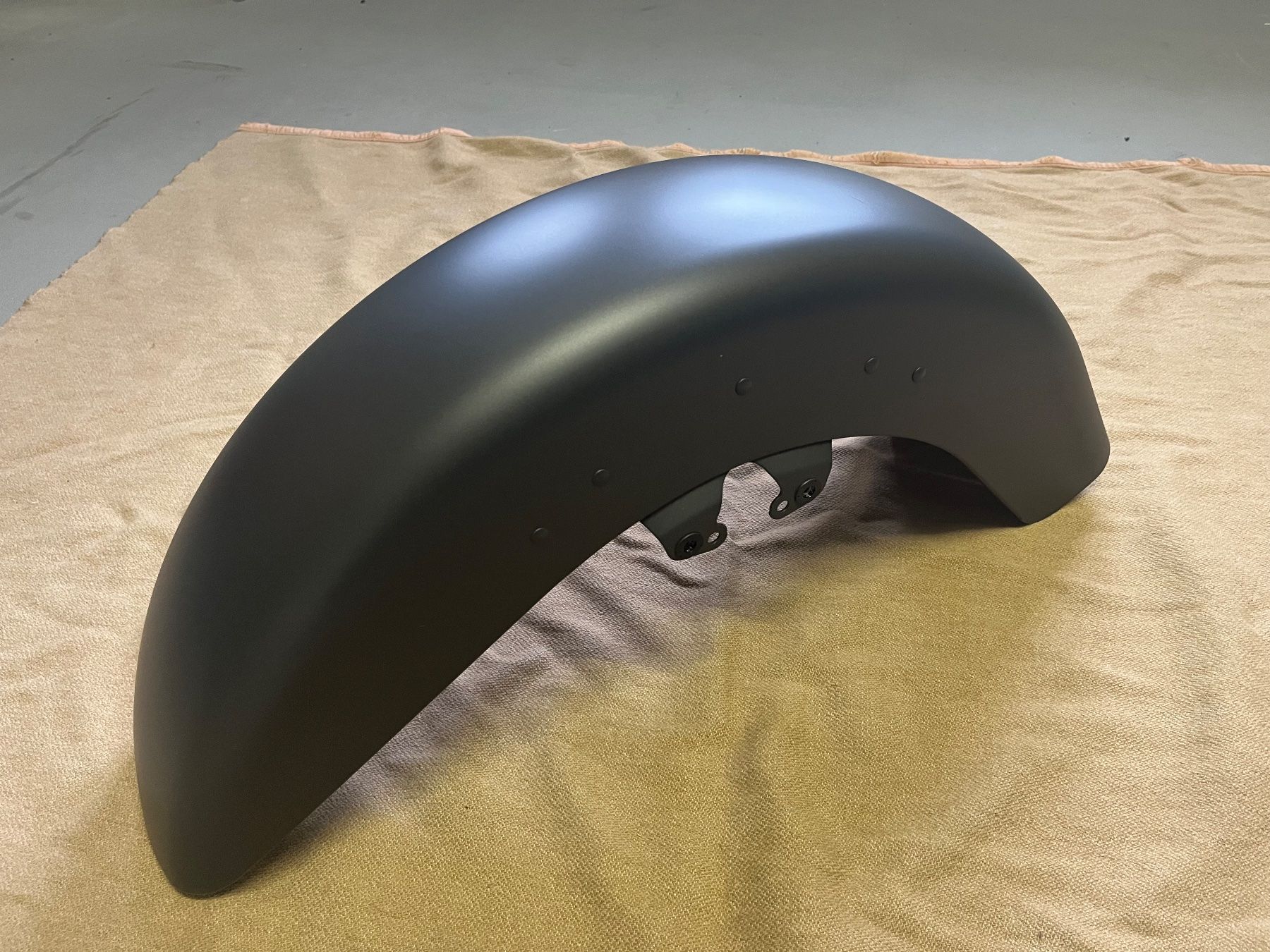Harley-Davidson Tutti i ricambio per moto: Harley Davidson Frontfender – Usato da Märstetten venduto da hie_bwq5