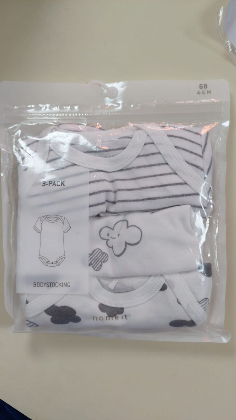 Sous-vêtements: Body Grösse 56 / Neu!! – Neuf avec emballage d'origine à Oberengstringen par miniundmaxi