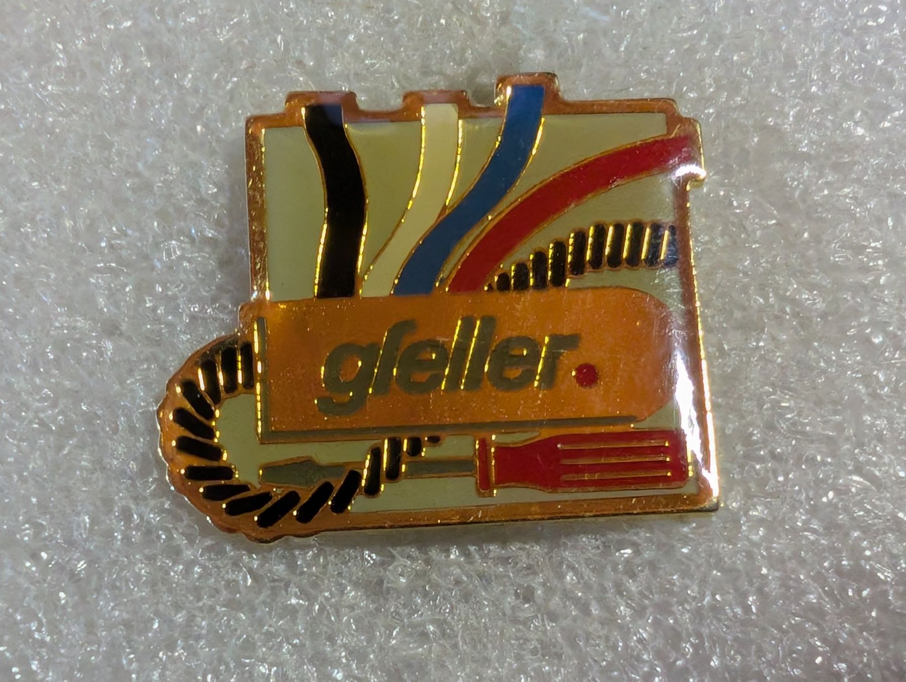 Placchette & Badge: Ansteckpin 98: Elektro Gfeller – Usato da Oppligen venduto da Pin-Fall-Shop