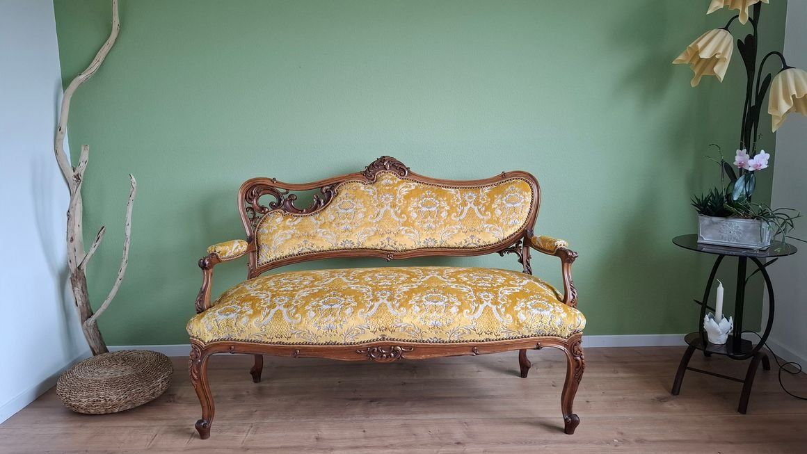 Divani: Antikes  Sofa Louis XV – Usato da Lengnau BE venduto da Truemps