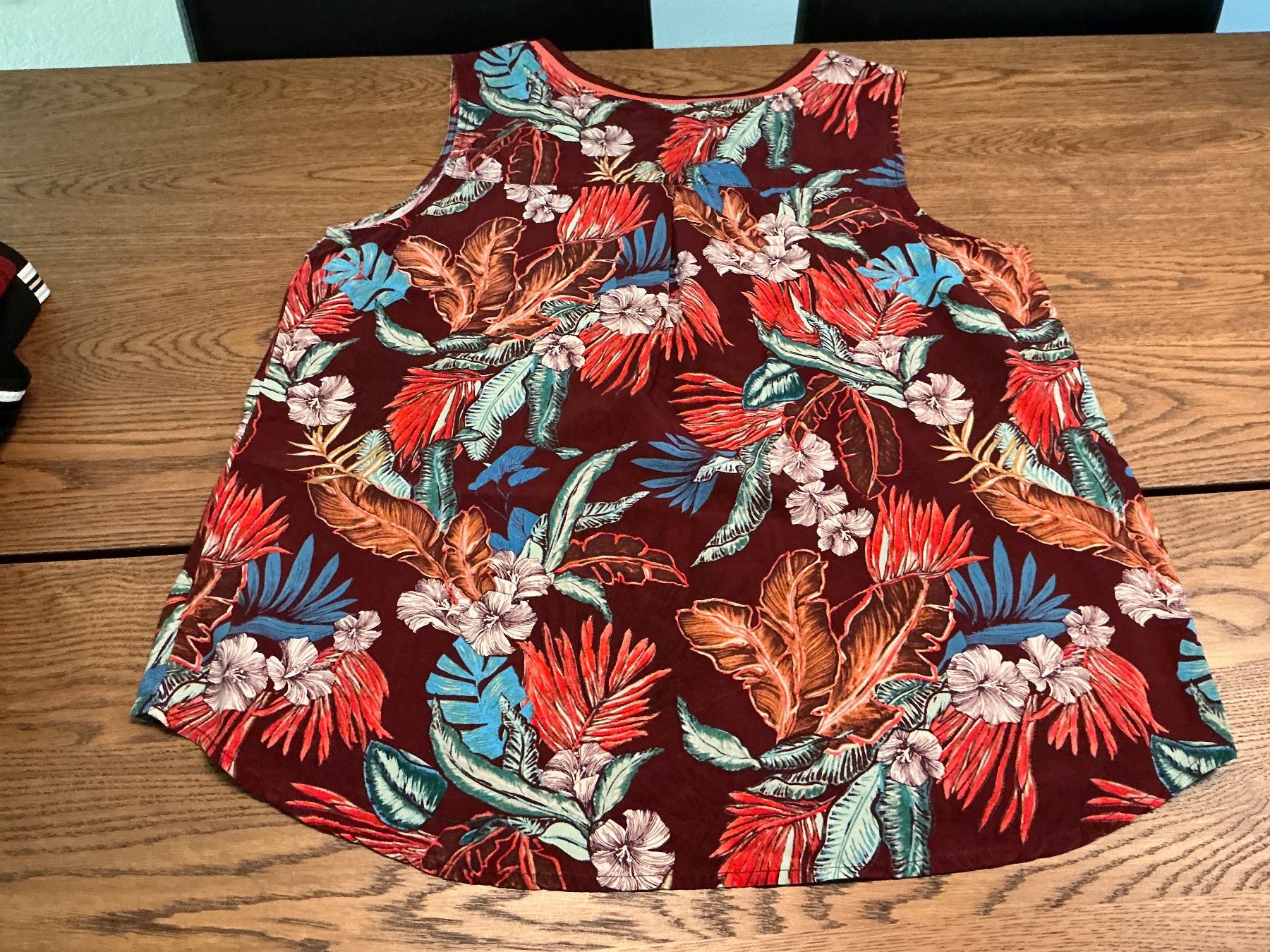 Cecil Top: Damen Tanktop Blumenmuster Grösse XL Cecil – Usato da Würenlos venduto da sweety5436