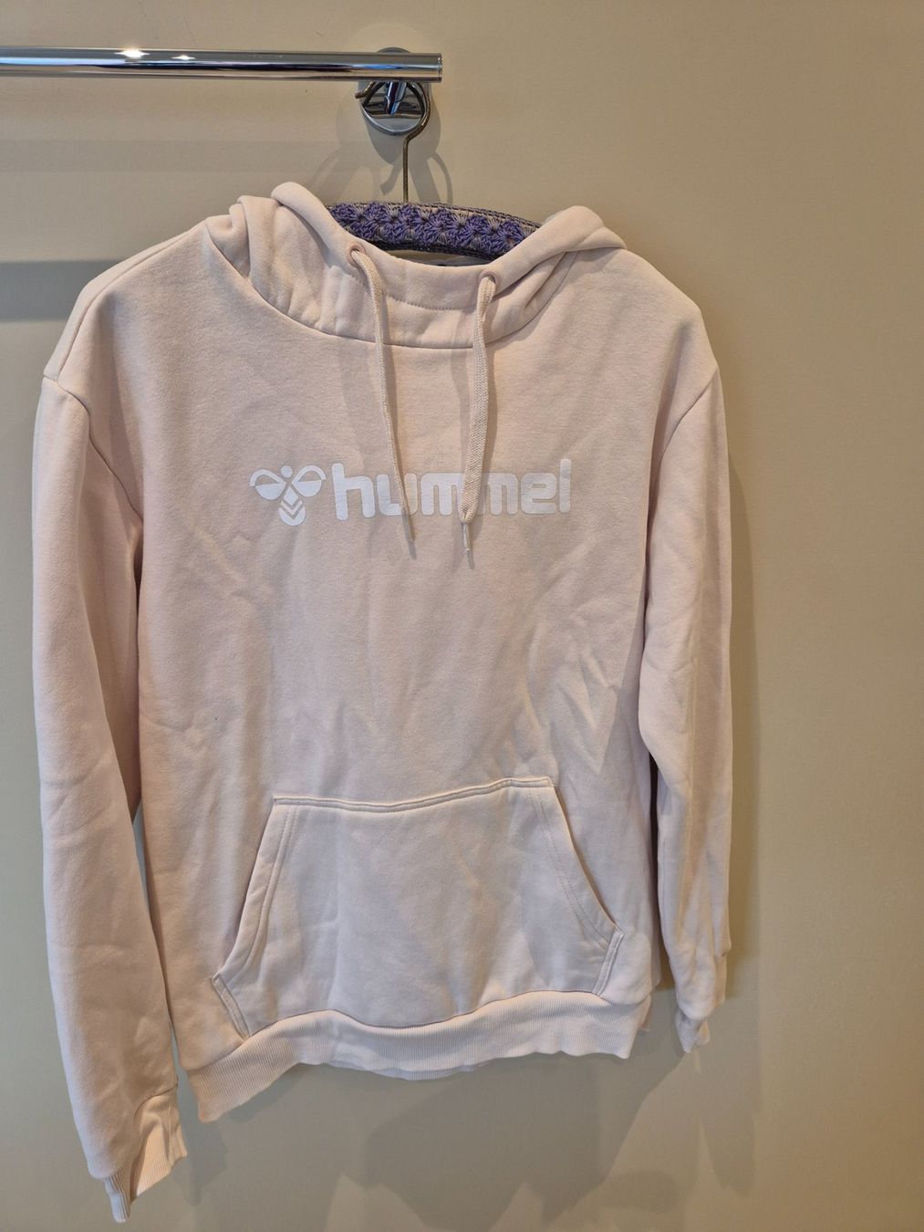 Hummel Pulls & Sweat-shirts: Hummel Kapuzenpullover rosa Gr. M – D'occasion à Dietikon par grafad