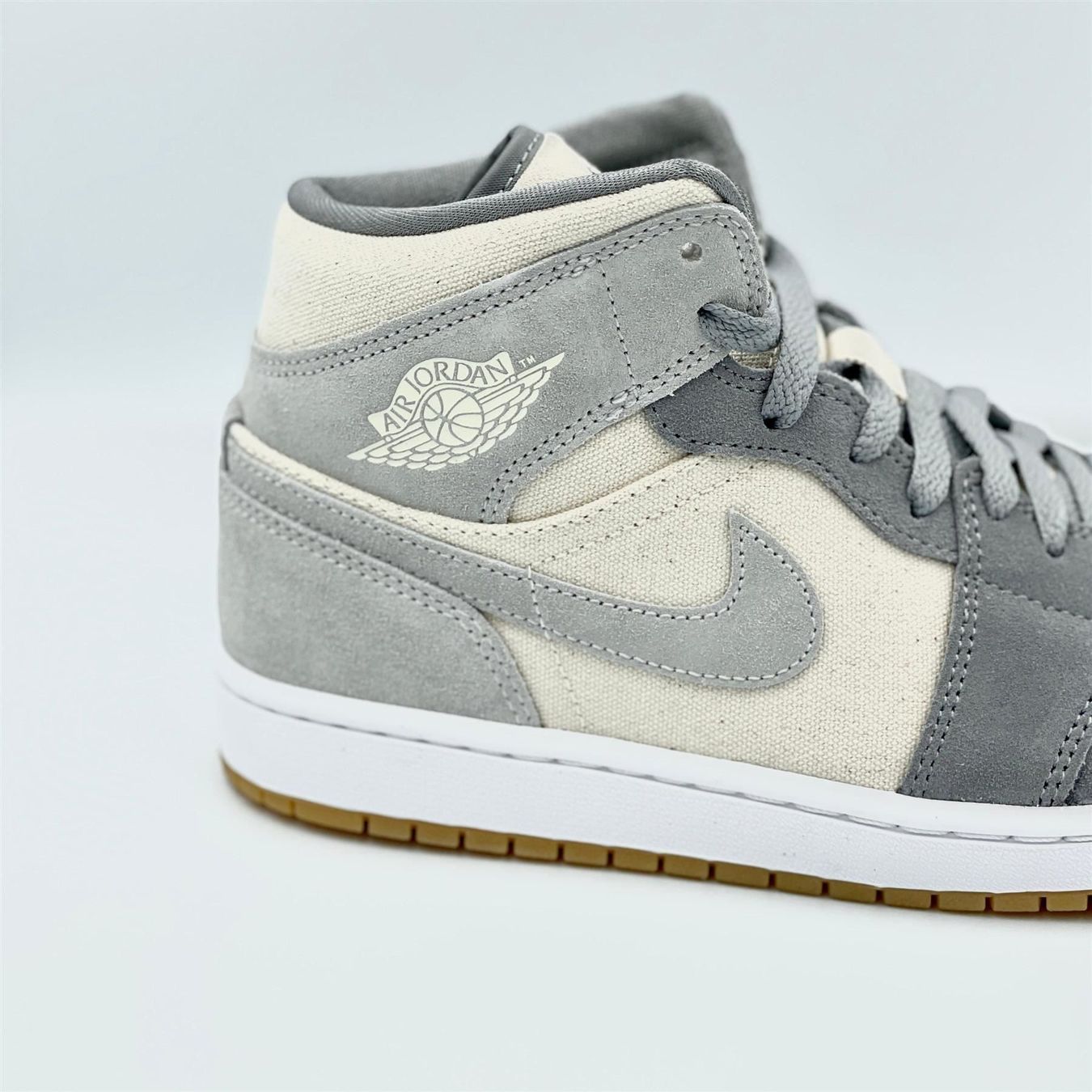 Jordan Scarpe da donna: Jordan 1 Mid Coconut Milk EU 38 – Nuovo e nell'imballaggio originale da Erlinsbach venduto da sasneakers 2