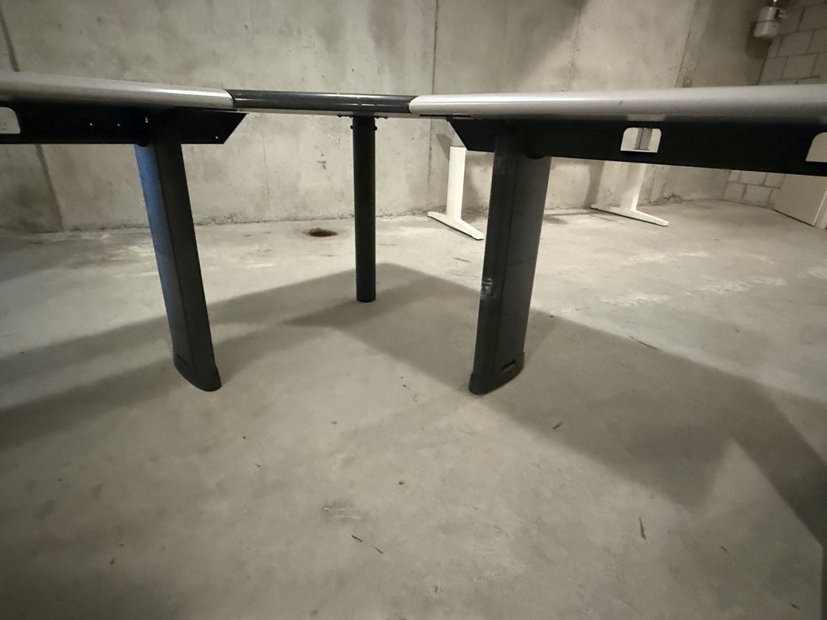 Scrivanie: Eckbürotisch – Usato da Buchs AG venduto da MiWeFe17 3
