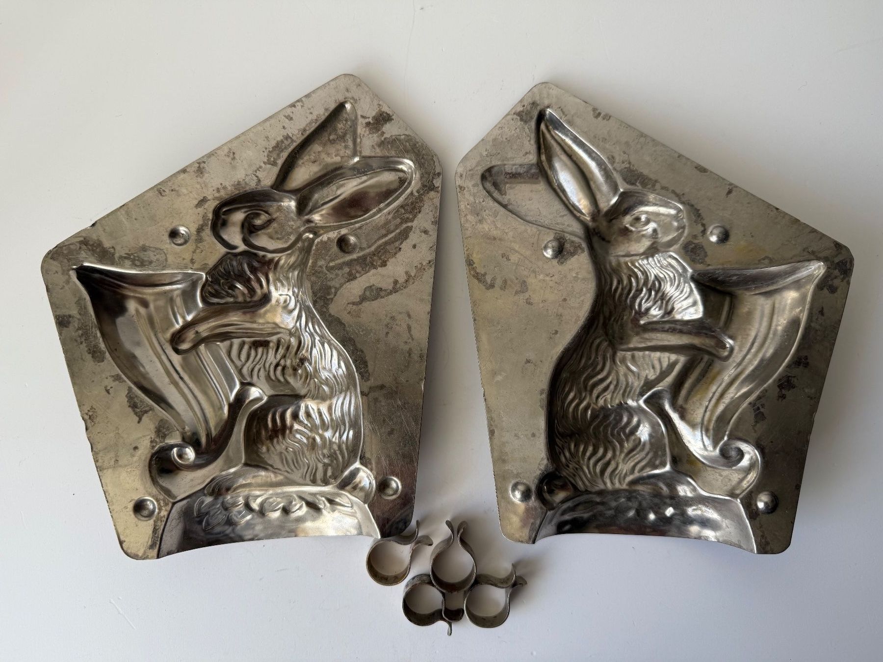 Teglie da forno: Antike Schokoladenform Osterhase – Usato da Zwingen venduto da moje1 1