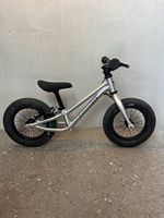 Laufrad Early Rider Charger 12 mit Bremse