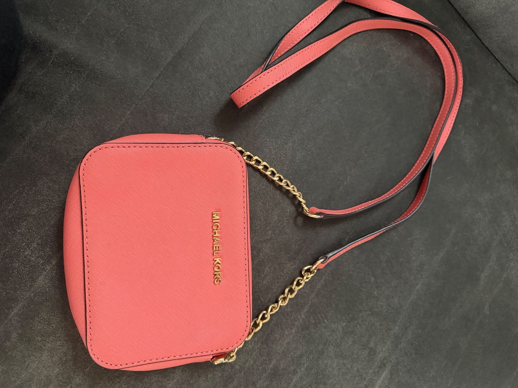 Borse da donna: Michael Kors Tasche – Usato da Sissach venduto da Izypizy1