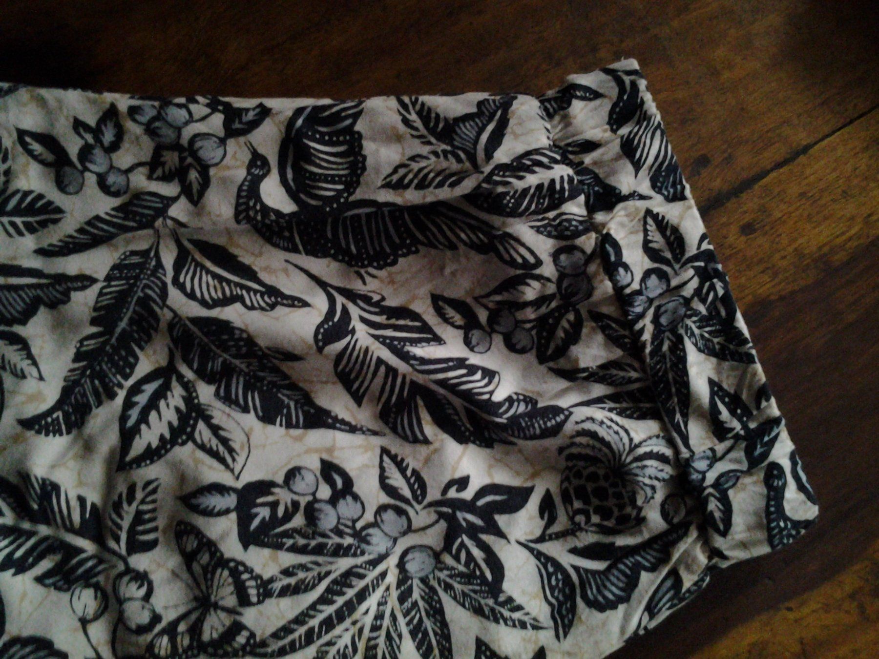 C&A Hosen: Pantalon léger, imprimé tropical, taille 38 – Neu (gemäss Beschreibung) aus MEYRIN von nf69 3