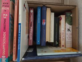 1 Kiste voller toller Bücher ab 1.- !