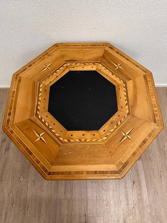 Tavoli: Vintage achteckiger Schiefertisch mit Intarsien – Usato da Obernau venduto da Arche_Noah_Brocki 2