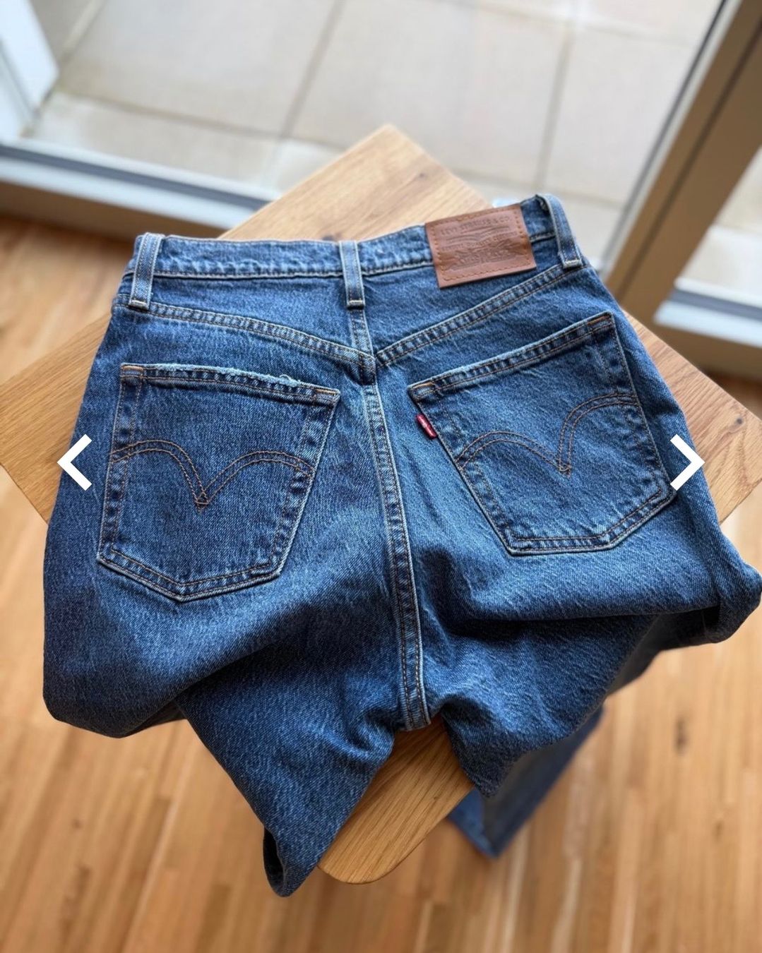 Levi's Jeans: Levis 25/29 Ribcage Straight – Gebraucht aus Dübendorf von gas_2wcn 1