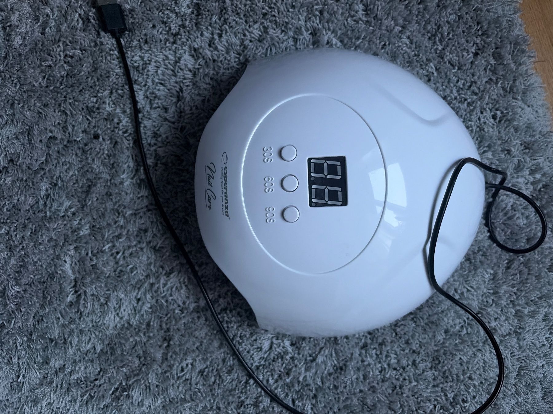 Unghie finte: UV-Lampe für Fingernägel – Usato da St. Gallen venduto da ani_7cgz 1
