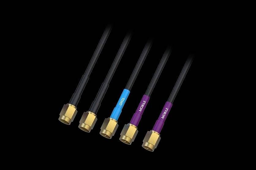 Radiocomunicazione: TELTONIKA Combo Mimo Mobile/GNSS/WiFi Dach-SMA-Antenne – Nuovo e nell'imballaggio originale da Rüti ZH venduto da Inovis_AG 2