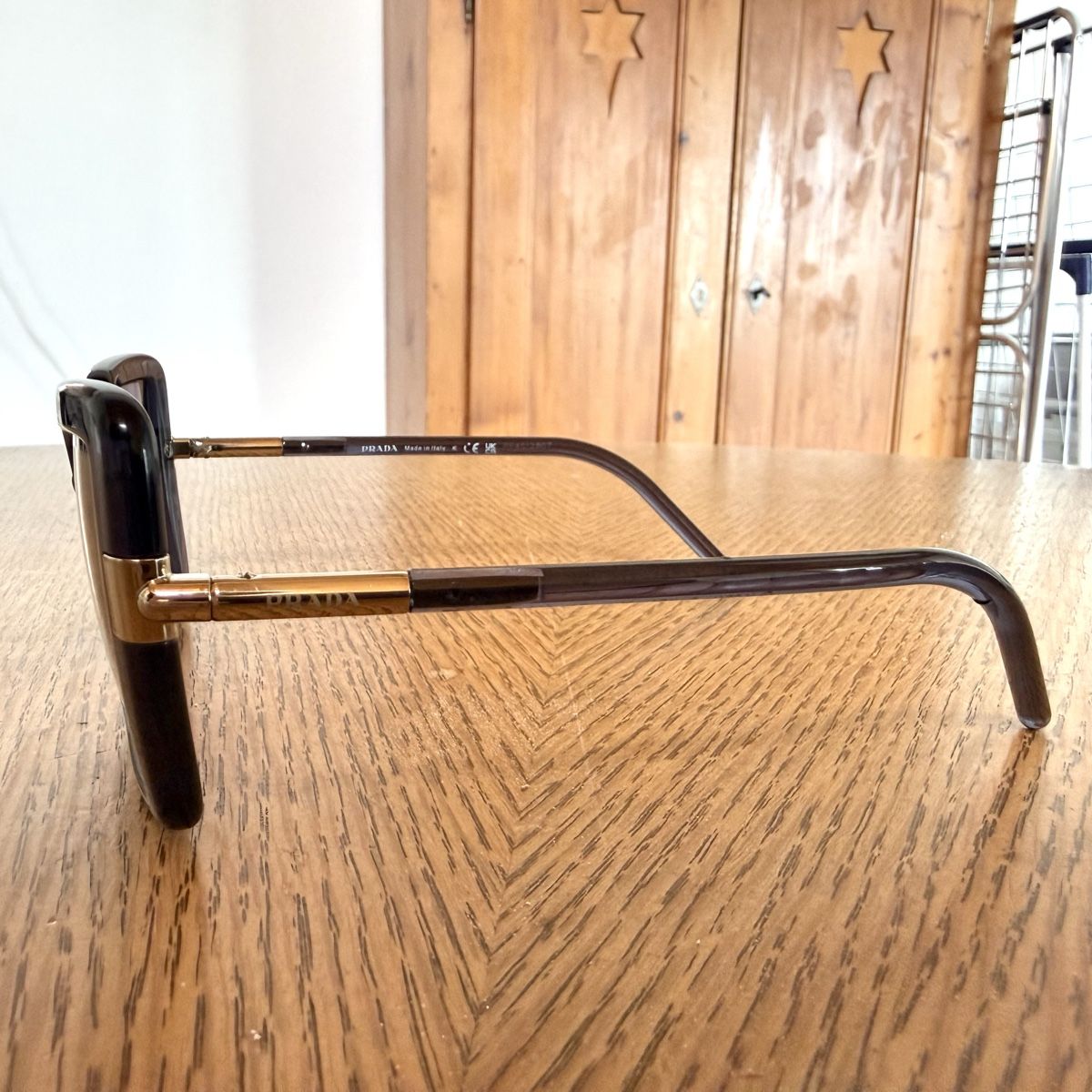 Prada Brillen & Gläser: Prada Sonnenbrille – Gebraucht aus Schwerzenbach von ddv14 2