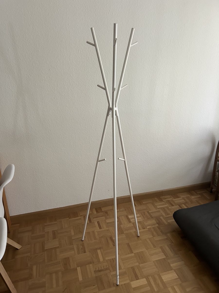 Ikea Appendiabiti: White Clothes Rack – Nuovo (secondo la descrizione) da Basel venduto da dio_zm8k