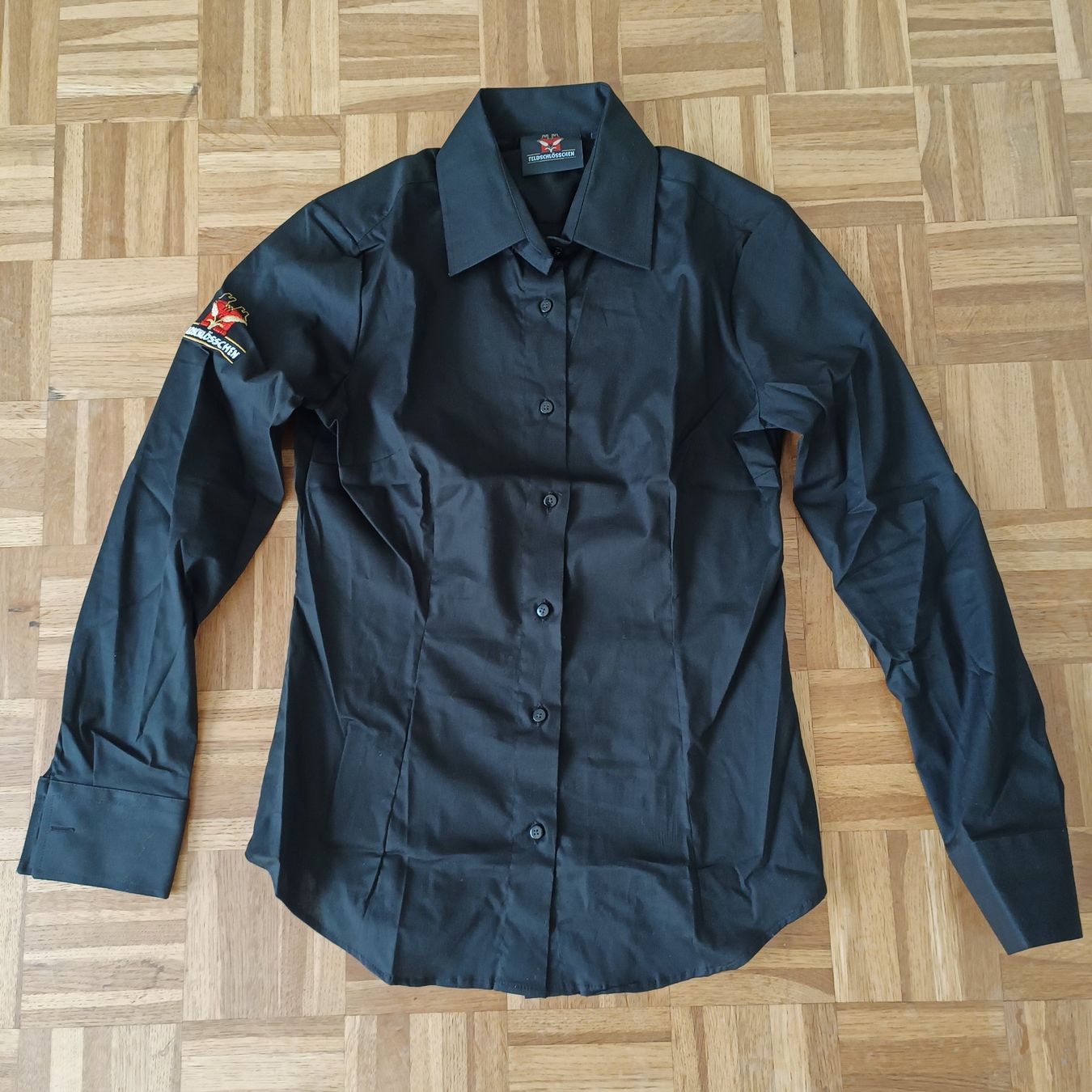 Blusen: Feldschlösschen Hemd Gr M /36 Damen Schwarz – Neu (gemäss Beschreibung) aus Oberhofen Thun'see von cri_6md2