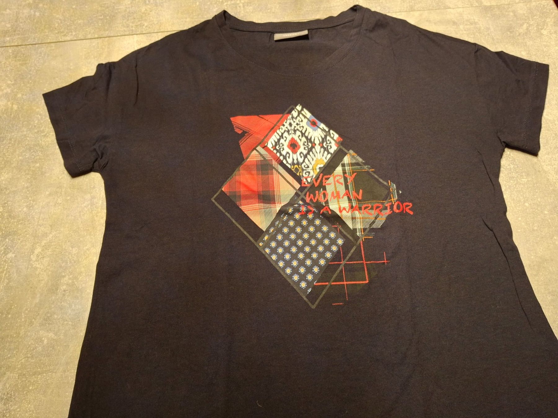 C&A T-Shirts: T-shirt taille XS marque C&A – Gebraucht aus Villiers von san_jn5w 3