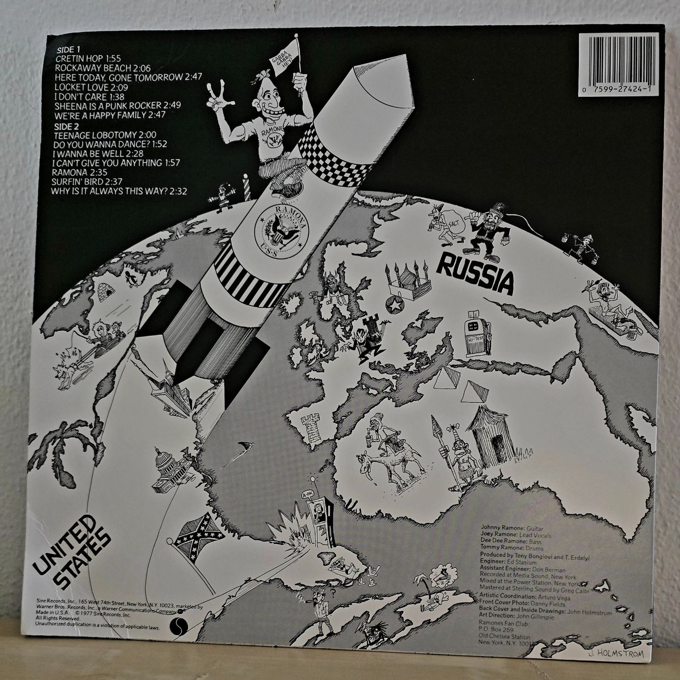 Dischi in vinile: Ramones - Rocket To Russia LP – Usato da Lugano venduto da mdal 1