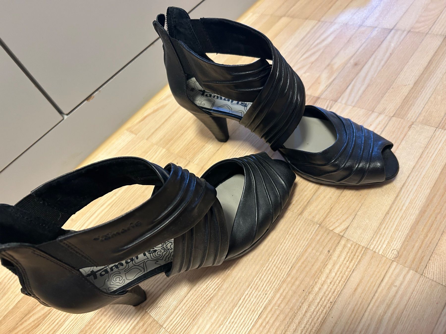 Tamaris Scarpe da donna: Tamaris neuwertig gr 39 – Usato da Regensdorf venduto da Maryjagne 2