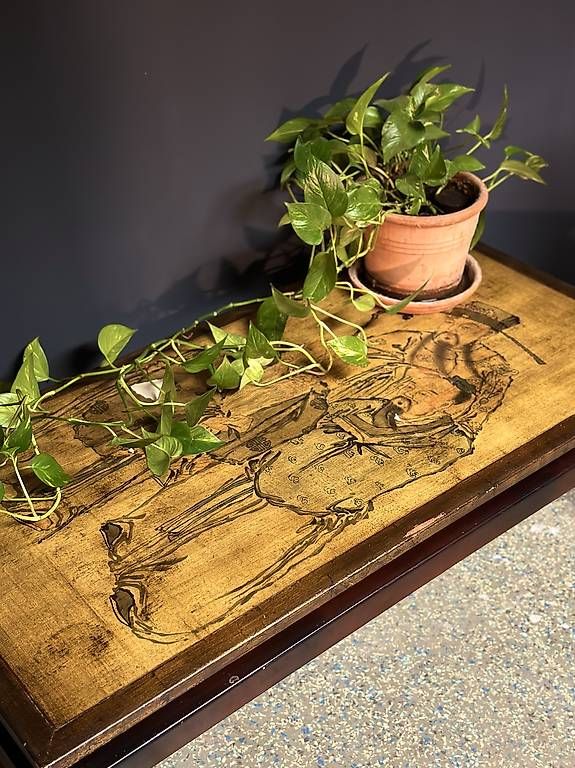 Tavoli: Asiatischer Couchtisch mit Kunstmotiv – Usato da Basel venduto da ele_pc7g 3