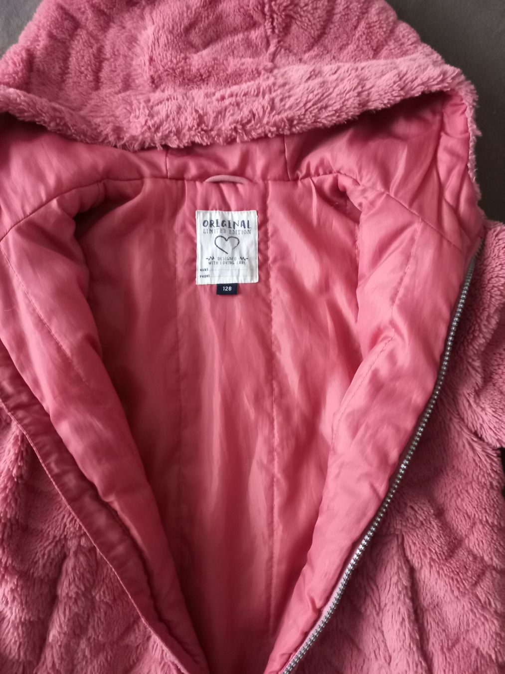 Giacche & Cappotti: Kuschelige Jacke gr.128 – Usato da Bachenbülach venduto da enigmatic 2