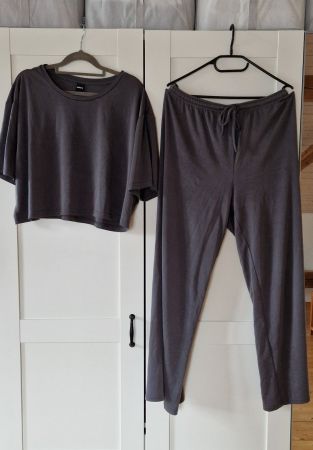 Bequemes Set in dunkelgrau Gr. L *NEU*