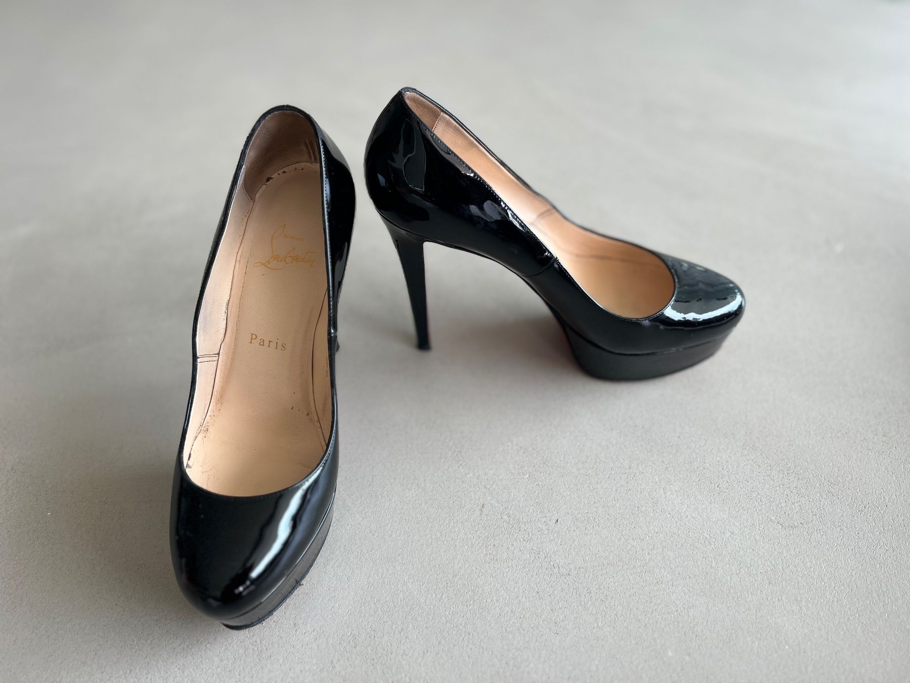 Christian Louboutin Scarpe da donna: Christian Louboutin Designer Pumps – Usato da Schaan venduto da Poltera