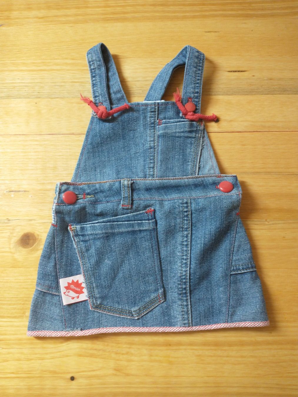 Kleiderpakete & -sets: Süsse Mädchenkleider Winter Gr. 62/68 – Gebraucht aus Ersigen von she9a 3