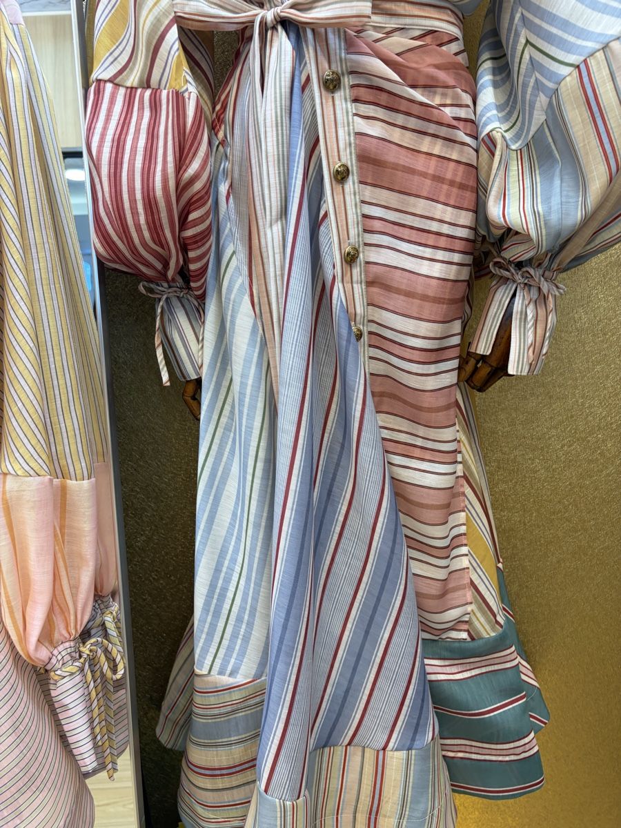 Vestiti: Elegant Linen Blend Maxi Dress – Nuovo (secondo la descrizione) da St.Josefen venduto da lop_lh8d 6
