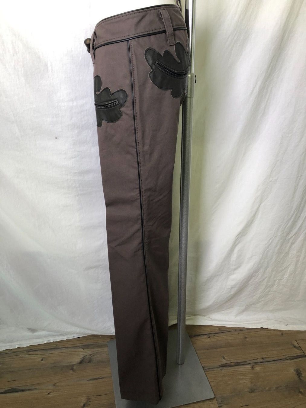 Dsquared2 Pantaloni: Dsquared2 Braune Hose mit Leder 36 neu – Nuovo (secondo la descrizione) da Coppet venduto da Vanessamode 1