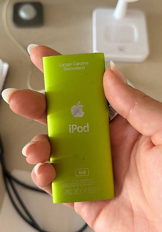 Lampen: Diverse iPod's - einzeln oder zusammen – Gebraucht aus Löhningen von lar_m8zk 2