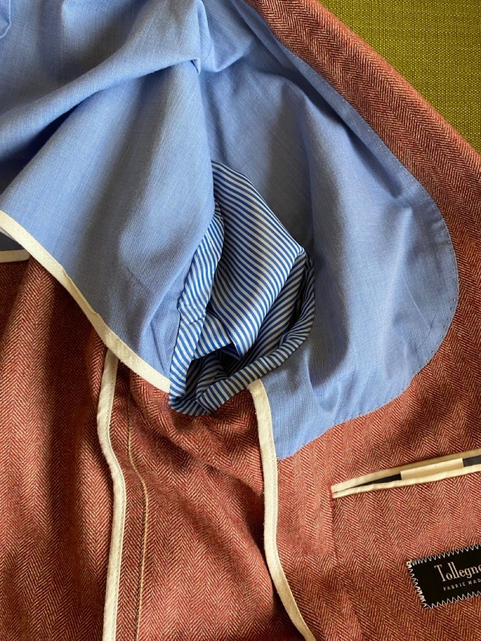 Giacche: Herringbone Blazer inkl. Strickkrawatte, Gr. 48, rot/lachs – Usato da Lausanne venduto da abie01 6