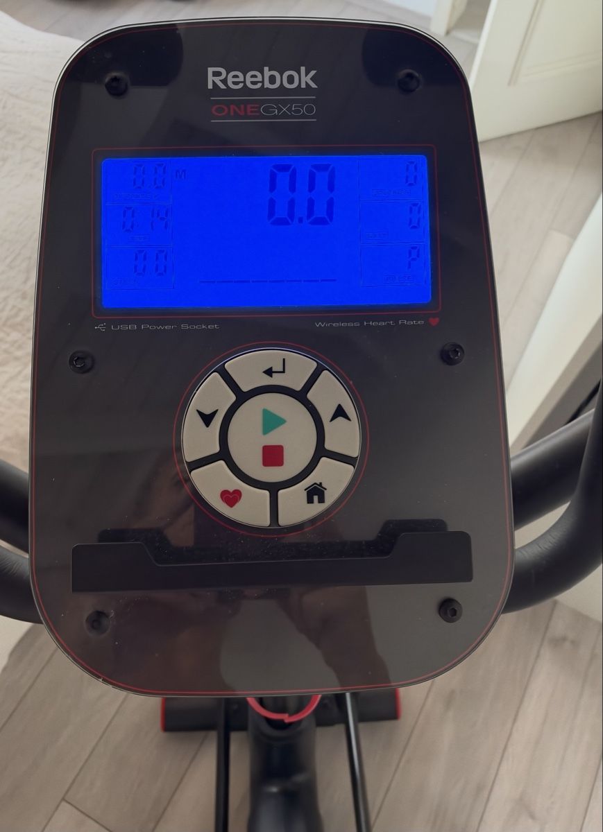 Reebok Hometrainer: Crosstrainer ONE GX50 Reebok – Gebraucht aus Unterengstringen von pacha2013 2