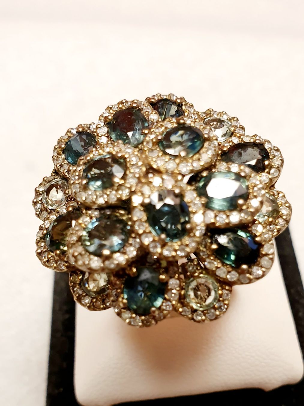 Anelli: Ring mit Tsavorit und Diamanten – Nuovo (secondo la descrizione) da Zürich venduto da Bieter04 5