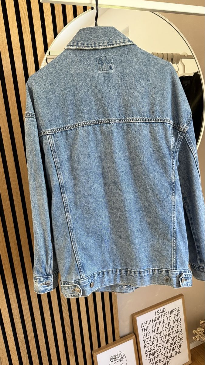 H&M Giacche: H&M Jeansjacke, Oversized, Gr. XS – Usato da Horn venduto da FashionFlowerCh 1