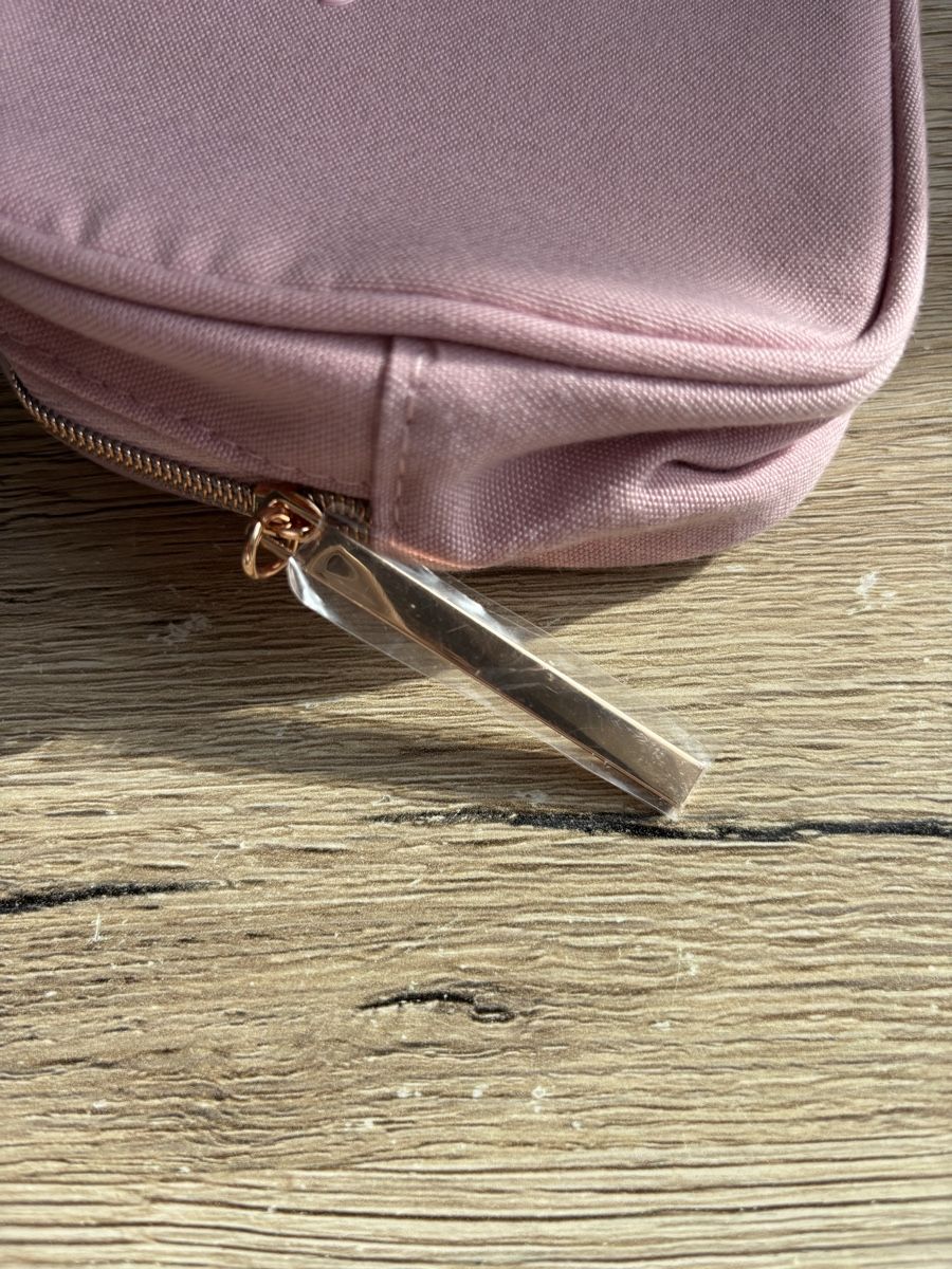 Custodie per cosmetici: Lancôme Necessaire, neu, rosa – Nuovo (secondo la descrizione) da Steinmaur venduto da aly_mhs6 2