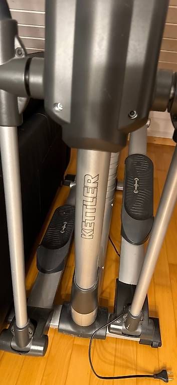 Kettler Vélos d'appartement: Crosstrainer – D'occasion à Thun par wei_xnx9 2