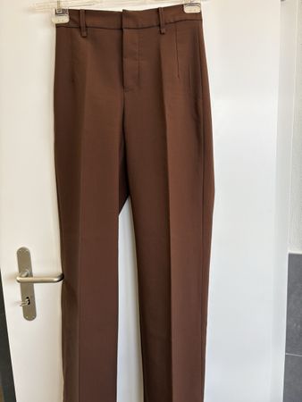 Braune Mango Hose, Grösse 32