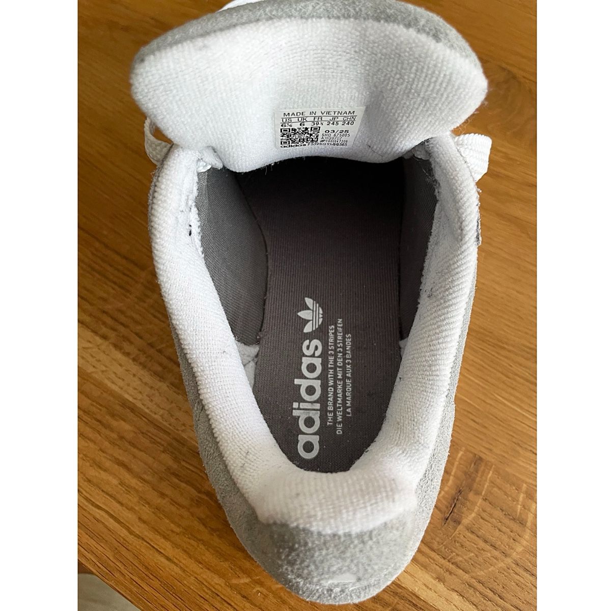 Adidas Scarpe da uomo: Adidas Campus Grau Sneakers Grösse EU 39 – Nuovo (secondo la descrizione) da Zürich venduto da carileo55 1