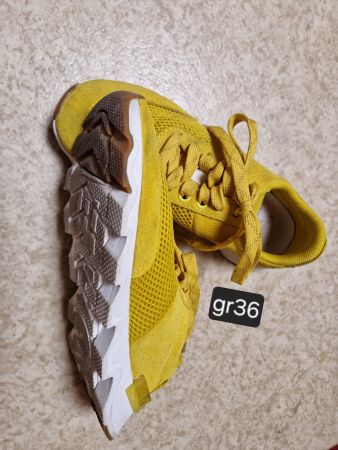 Sorel Halbschuh
