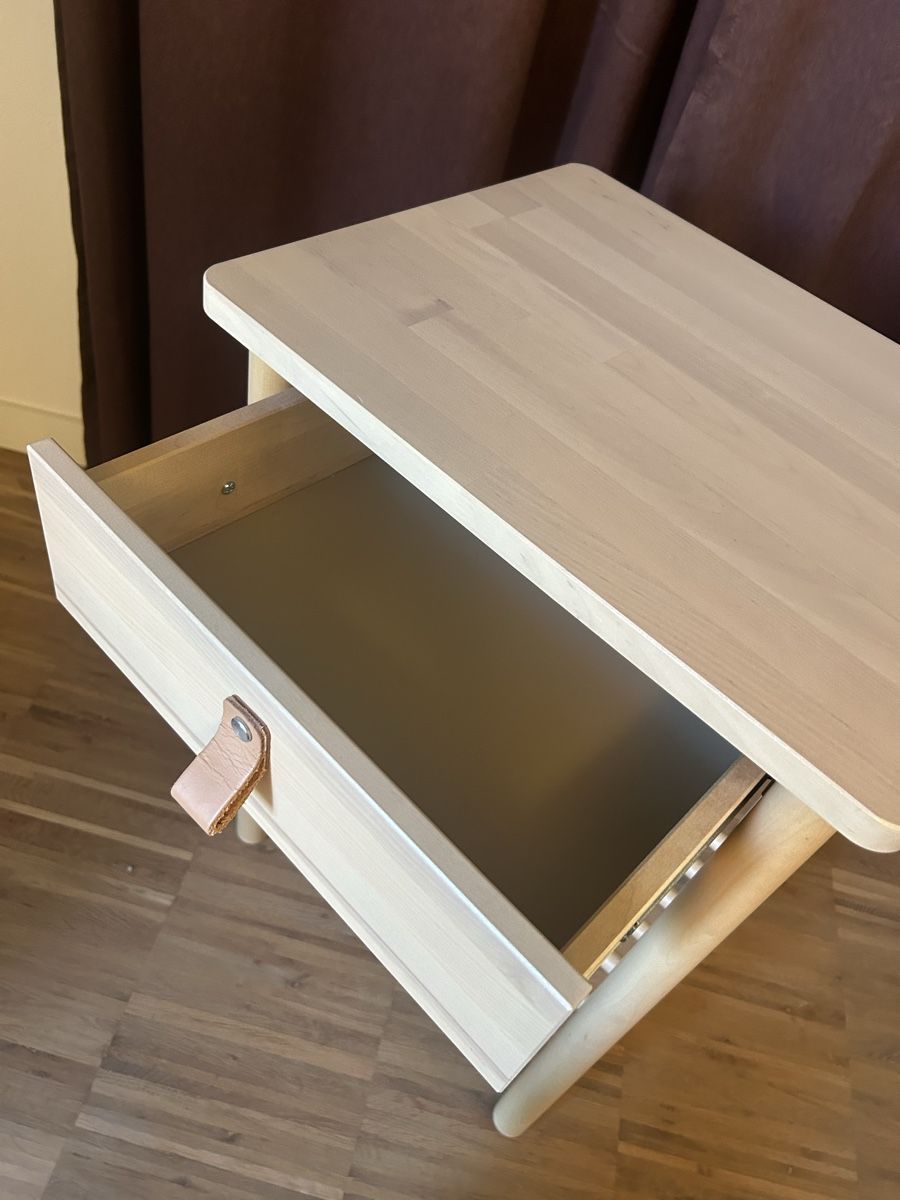 Tables de nuit: 2 IKEA Björksnäs Nachttische – Neuf (Voir description) à Zürich par jul_g6jp 4