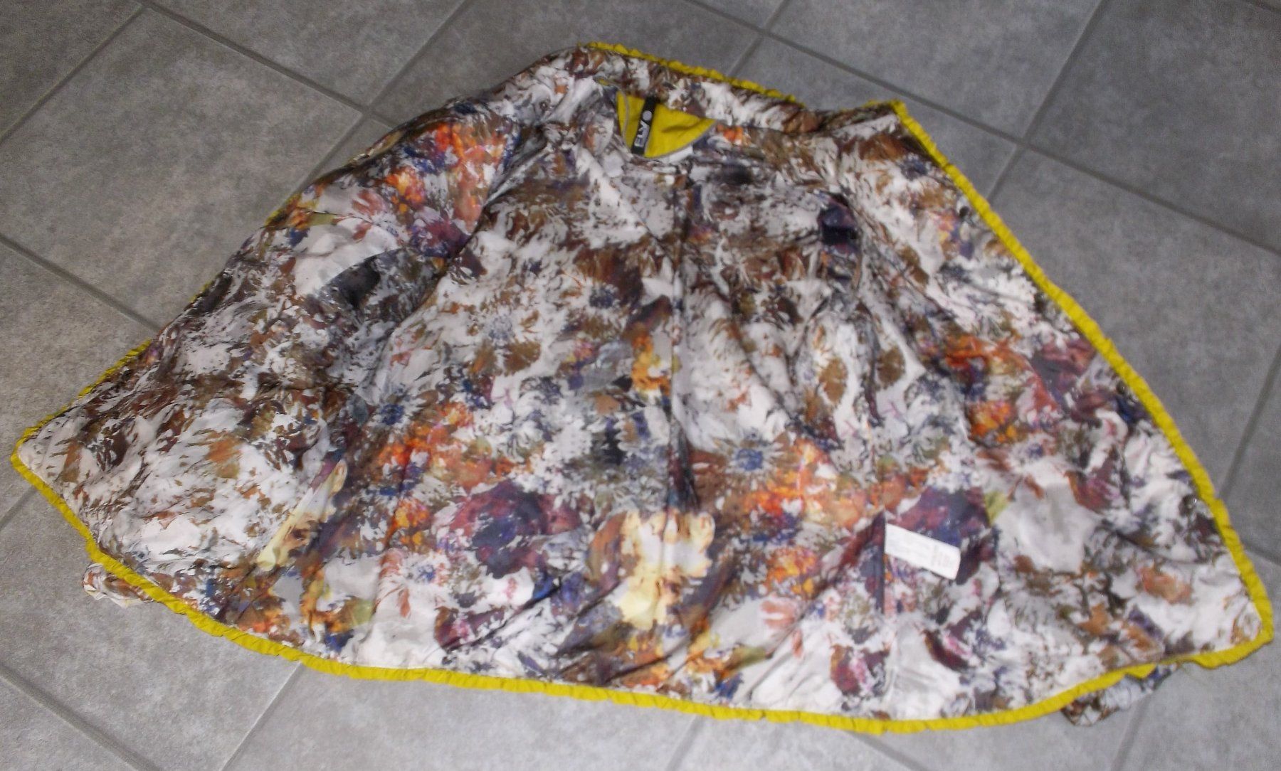 Giacche: Winter Damen Jacke Grösse 2XL eher 40 – Usato da Kaltbrunn venduto da Cindy99 2