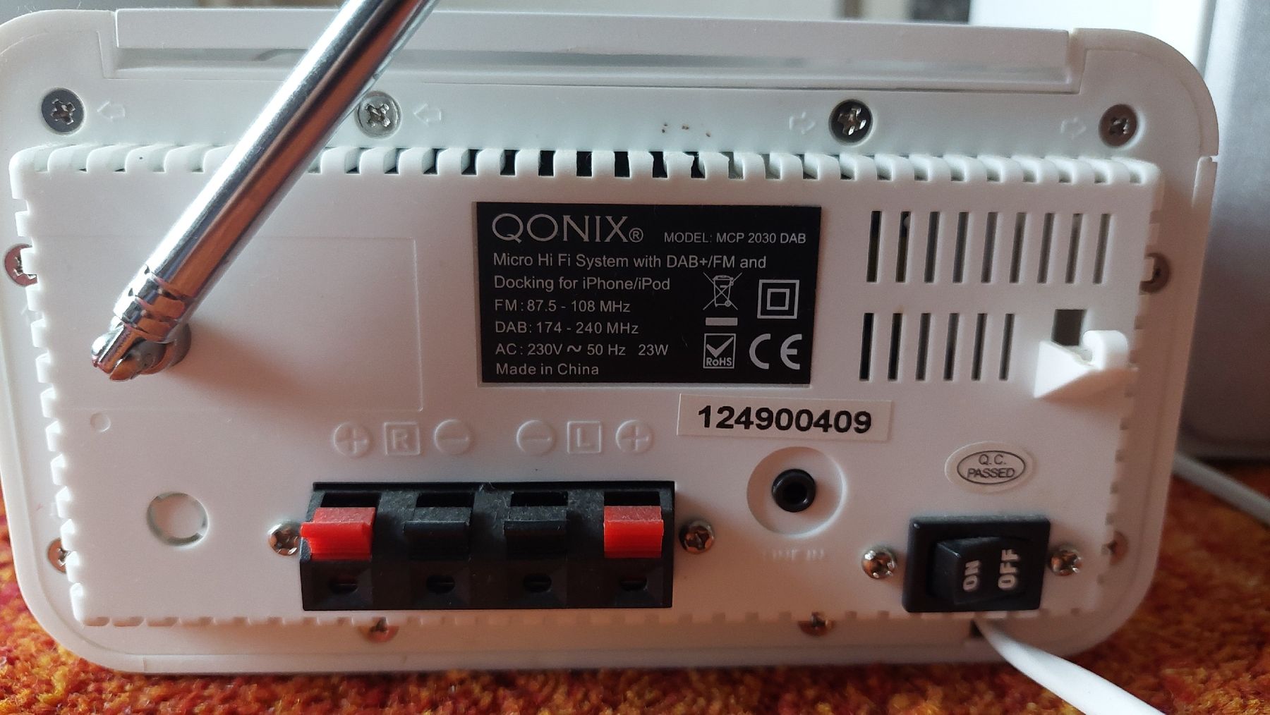 Radio: DAB+ Audiosystem mit CD-Player, Qonix – Usato da Niederlenz venduto da Pastaalforno 3