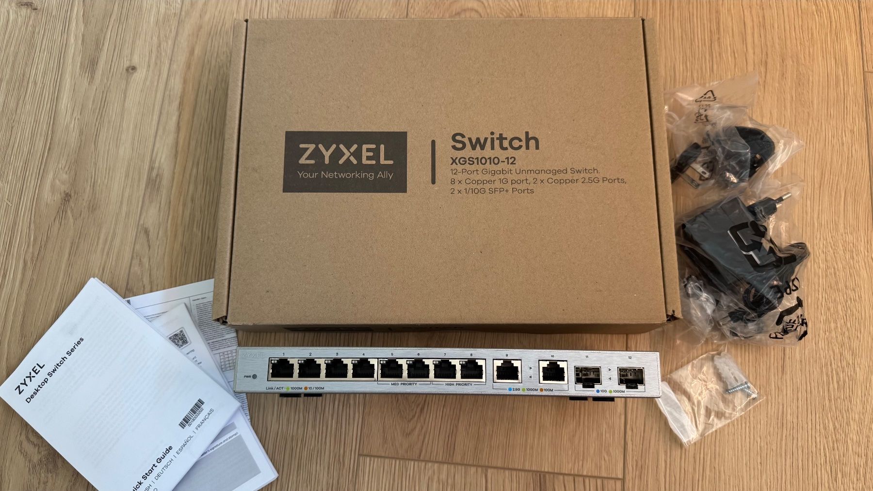 Zyxel Hubs & Switches: Switch ZYXEL XGS1010-2 – D'occasion à Grattavache par nic604