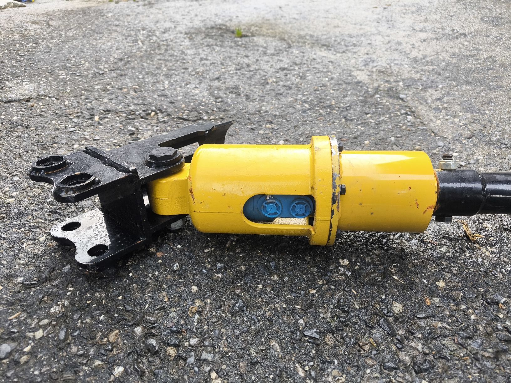 Alle Maschinen: Erdbohrer Hydraulisch Neu mit Bohrer 20cm – Neu (gemäss Beschreibung) aus Geiss von Fiatagri_power 3