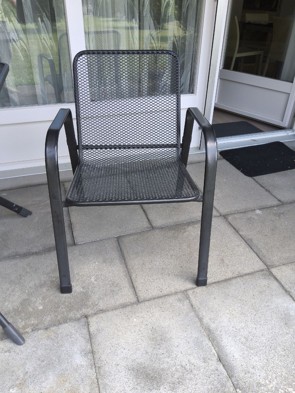 Set di tavolo e panche: Gartentisch mit 6 Stühlen und Polster dazu – Usato da Basel venduto da Blaetz 4
