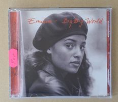 Emilia – Big Big World - F22