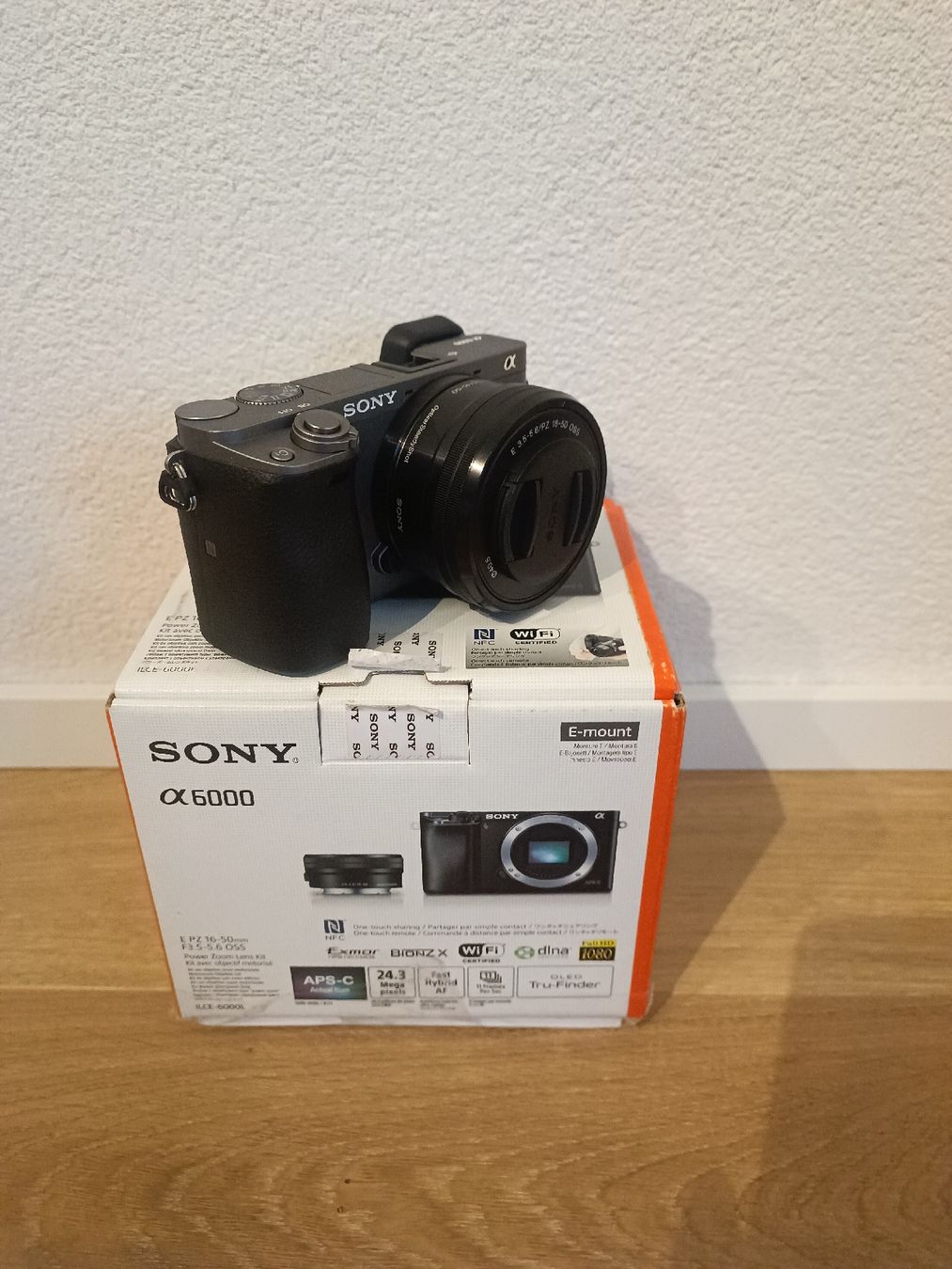 Sony Fotocamera: Sony a 6000 – Usato da Oeschgen venduto da timeout_helvetia