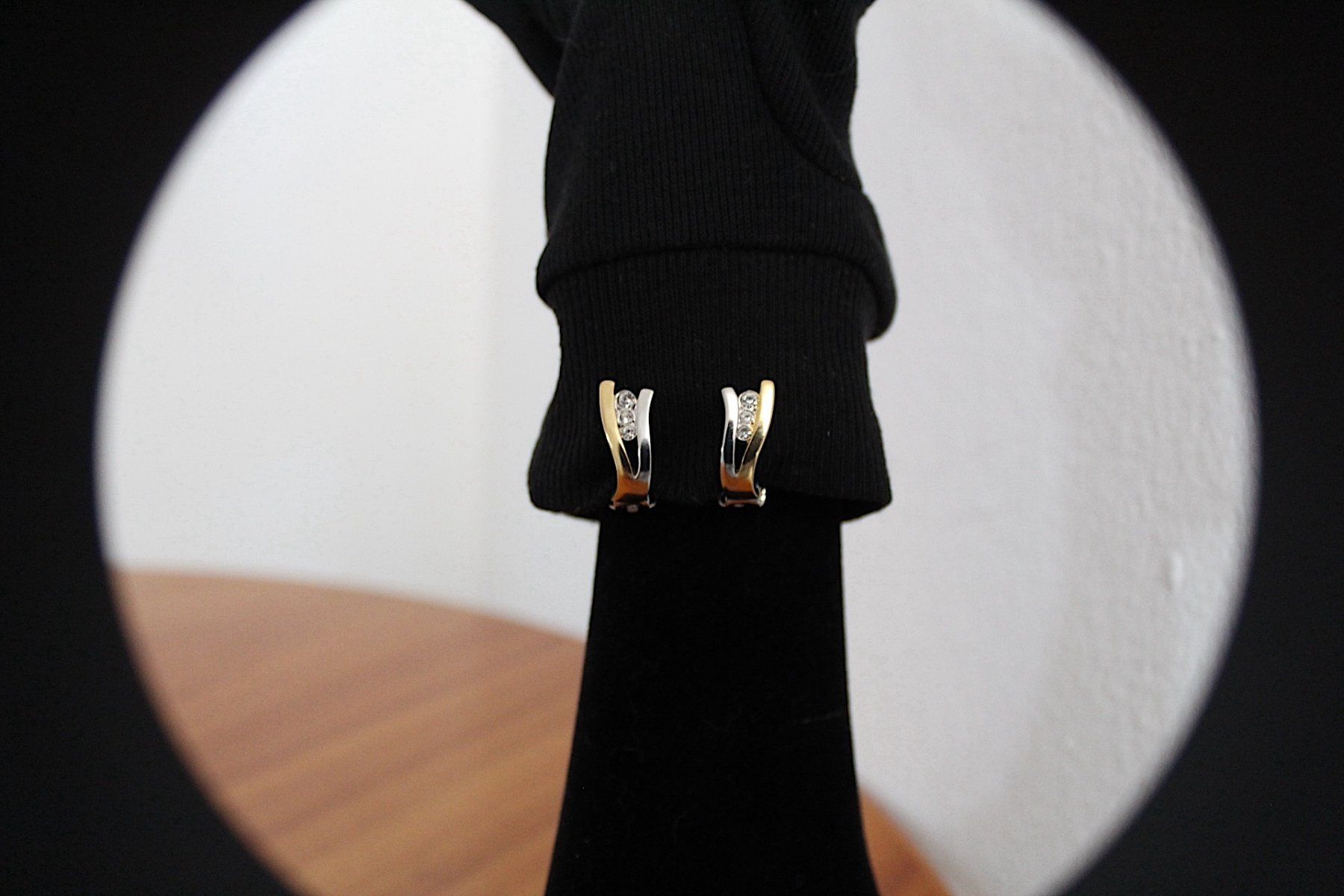Ohrringe & -stecker: Ohrclips – Gebraucht aus Locarno von madame-tus-sauds 3